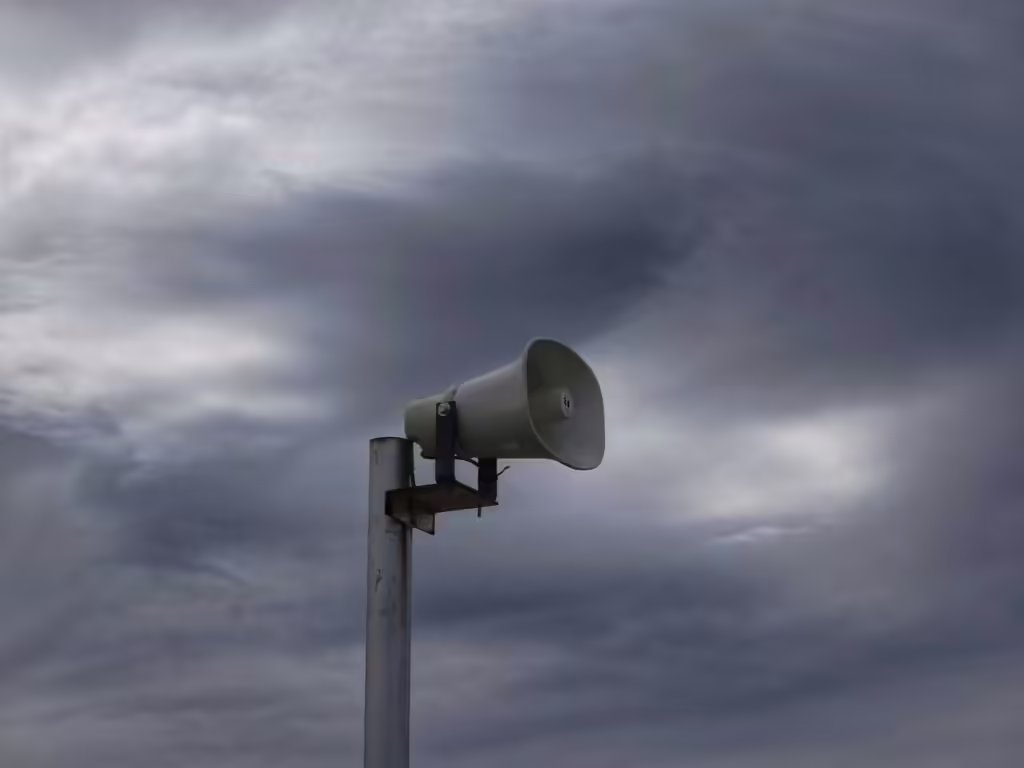 tornado-emergency-siren-1024x768